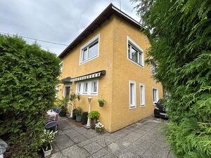 WOHNHAUS STEYR ZENTRUM MIT ca. 285 m² WOHNFLÄCHE