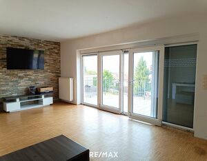 Maisonetten- Wohnung mit großer Terrasse und Eigengarten