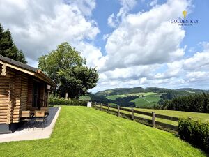 *Sternchenhaus* ? Exklusives Blockhaus mit Fernblick in Eidenberg