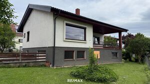 "Doppelte Wohnfreunde in Güssing - zwei Häuser, ein Preis, traumhafter Burgblick"