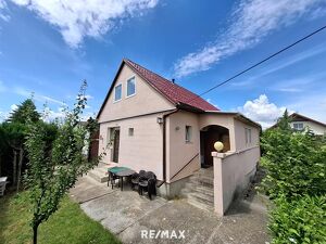 Einfamilienhaus mit Sanierungsbedarf auf Gemeindemietgrundstück