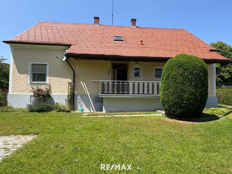 Renovierungsbedürftiges Wohnhaus mit Nebengebäude in ruhiger Zentrumslage - Gleisdorf