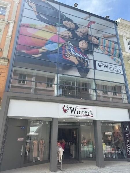 Flagship-Store in Bestlage: Repräsentative Verkaufsfläche in der Welser Schmidtgasse