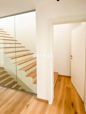 NEUBAU(T)RAUM - REIHENHAUS  ? Wohnen mit QUALITÄT und RAUM!