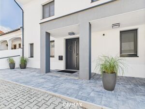 Exklusive Villa ? Ein stilvolles Juwel im Herzen von Parndorf