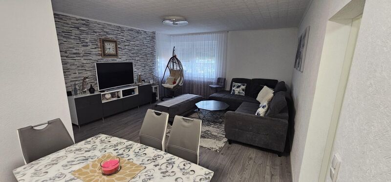 Tolle 3,5-Zimmer-Wohnung mit Loggia und TG-Platz zu verkaufen