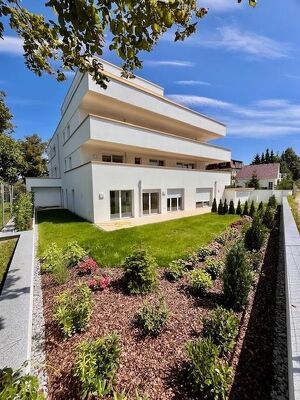 Luxuswohnung in Bestlage zu vermieten - 3-Zimmer-Wohnung mit 2 Terrassen & Garten