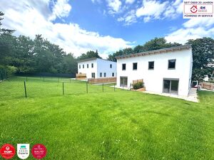 Idyllische Doppelhaushälfte in Erstbezug ? hochwertig, energieeffizient & familienfreundlich