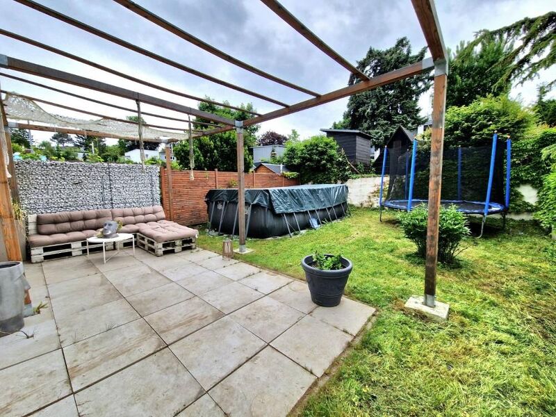 Jungfamilienhit in Ruhelage