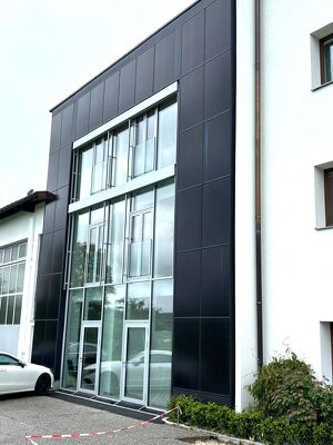 DIETACH - SEHR GROSSE 4-RAUM-WOHNUNG MIT BALKON UND TERRASSE - 1. OBERGESCHOSS