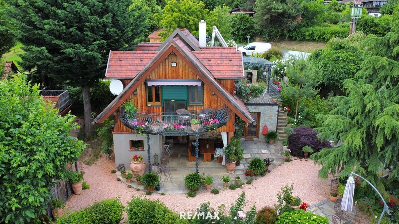 Haus mit traumhafte Anlage - ca. 1,7 Hektar Grund - Nähe Stubenbergsee