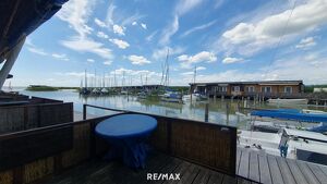 Segler aufgepasst ? Charmante Kabane am See im Yachtclubgelände