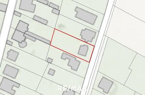 GRUNDSTÜCK am Stadtrand von ZWÖLFAXING