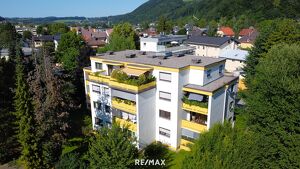 Gepflegte 3.-4.-Zi.-Wohnung mit Loggia und TG Abstellplatz