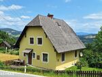 Bastlertraum: Einfamilienhaus mit Garagen, Werkstatt und Stall in Stallhofen zu verkaufen
