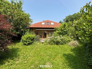 Ökologisches Einfamilienhaus mit 2.349 m² Grundstücksfläche in ruhiger Naturlage und Sackgasse
