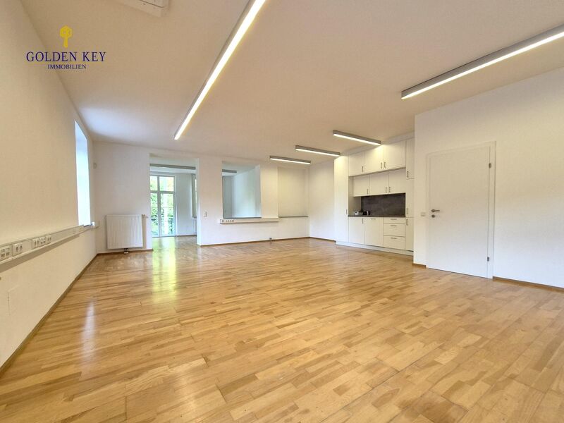 Ambiente * Lage * Ausstattung ? Der perfekte Rahmen für Ihren Geschäftserfolg in der Lederfabrik
