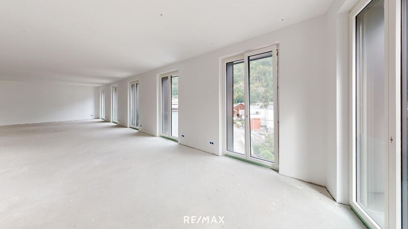 Raum für Ideen auf rund 158 m² ? moderne Gewerbeeinheit mit weiterer Ausbaumöglichkeit!