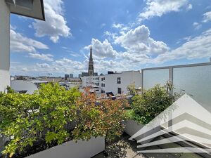 PROMENADE: Großzügige Maisonettewohnung mit Terrasse & Balkon!