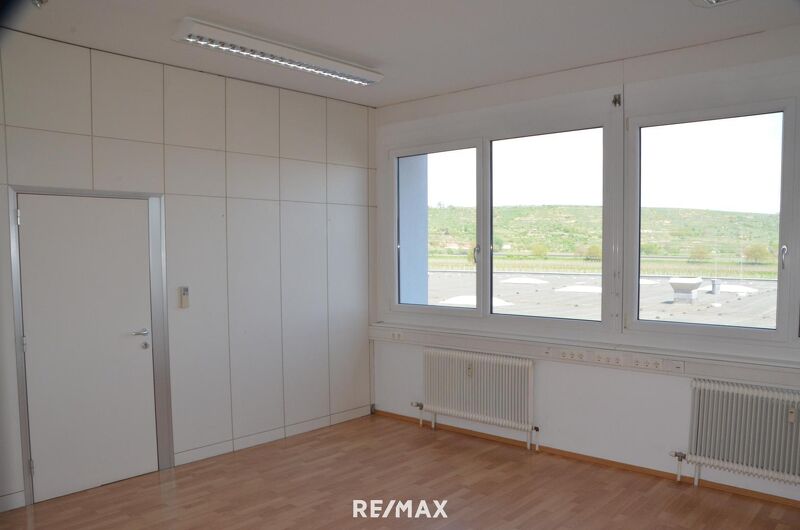 Modernes Kleinbüro mit Erweiterungsoption in Top-Lage