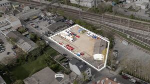 "BETRIEBSBAUGRUND ? IM HERZEN VON LIESING"