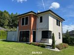 Einfamilienhaus für anspruchsvolle Käufer - im Grünen und doch in Stadtnähe