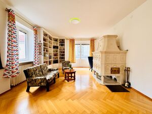 NEU: FREI AB NOV 2025 - WOHNUNG NÄHE LANDSTR. *148 M² *BALKON