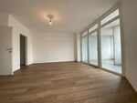 Geräumige 2-Zimmer-Wohnung mit Loggia - verfügbar ab September 2025