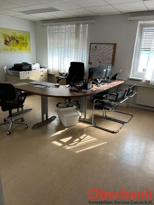 die ersten 3 Monate mietfrei---Büro im Oberbank-Gebäude 2.OG