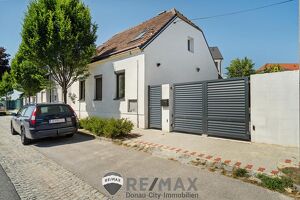 OPEN HOUSE - "Charmanter Altbau mit Charakter"
