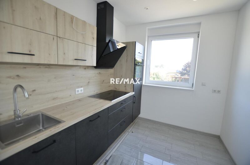 moderne 4-Zimmer Familienwohnung frei