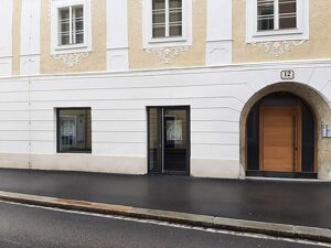 Top-Sanierte Geschäftsfläche in der Traungasse