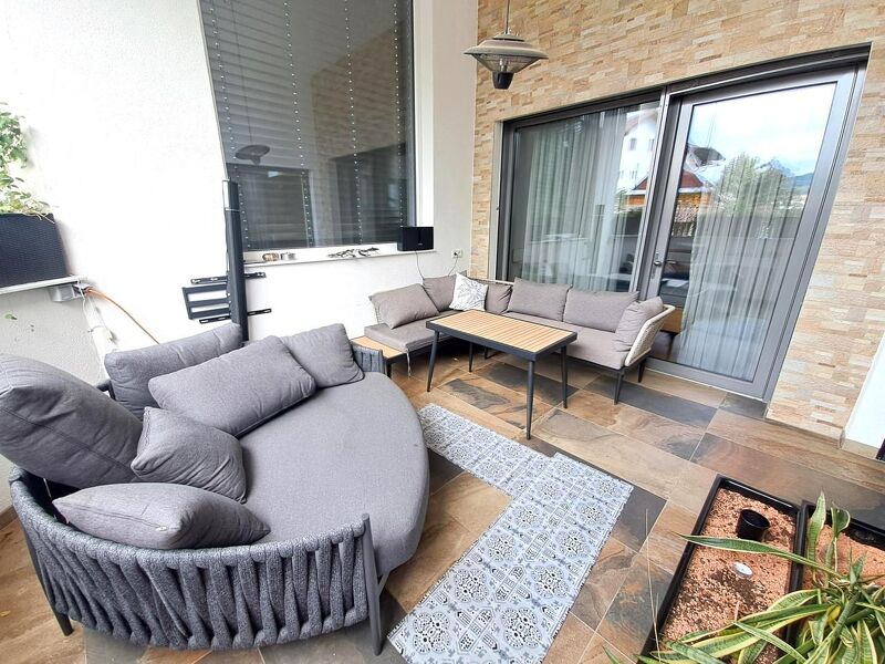 Eigentumswohnung mit Terrasse, Sauna, Whirlpool und 2 Kfz-Stellplätzen