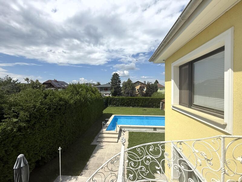 Haus/Villa mit lebenslangem Wohnrecht zu verkaufen // House/villa with lifetime right of residence for sale //