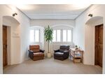 TOLLES AMBIENTE - LIFT -  in GROSSZÜGIGER Wohnung  im vollständig renoviertem -  historischen Gebäude !