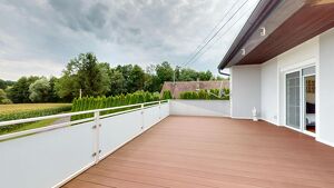 NEUER PREIS! Urlaub mit Weitblick ? Charmantes Ferienhaus mit großer Sonnenterrasse, Whirlpool und absoluter Ruhelage!
