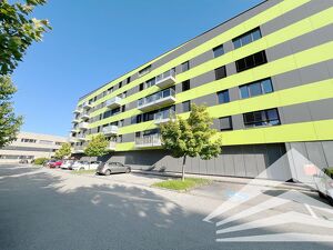 Teilmöblierte 2-Zimmer Wohnung mit Balkon inkl. Tiefgaragenplatz am Linzer Winterhafen!