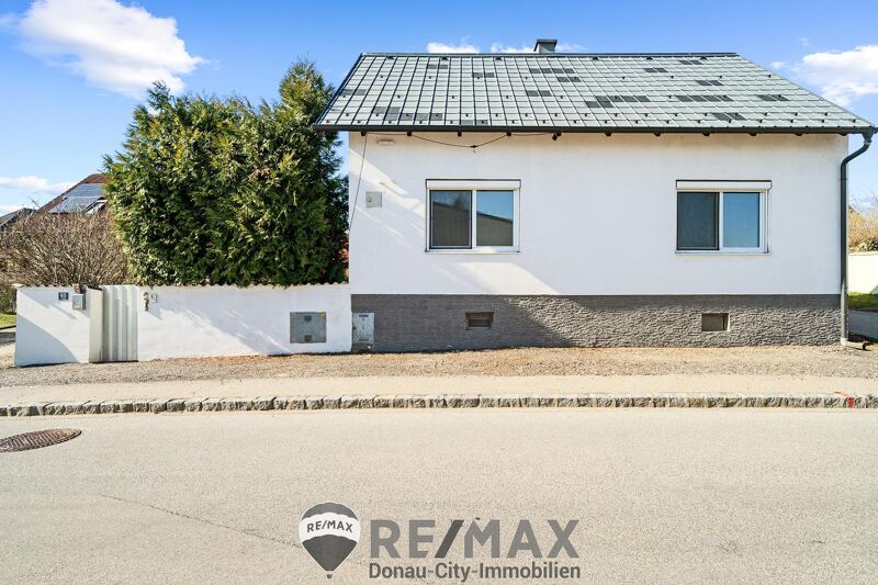"Haus mit Charme und Potenzial ? Gestalten Sie Ihr neues Zuhause!"