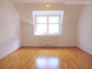 Ruhig und modern: Neubau-Wohnung mit 7m² Balkon