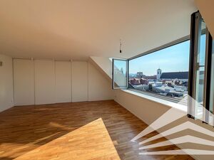 2 Zimmer Penthousewohnung mit Terrasse in Bestlage am Tummelplatz!