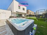 Exklusives Neubauhaus in Marchtrenk ? stilvolles Wohnen mit modernster Technik & traumhaftem Garten samt Wellnessbereich