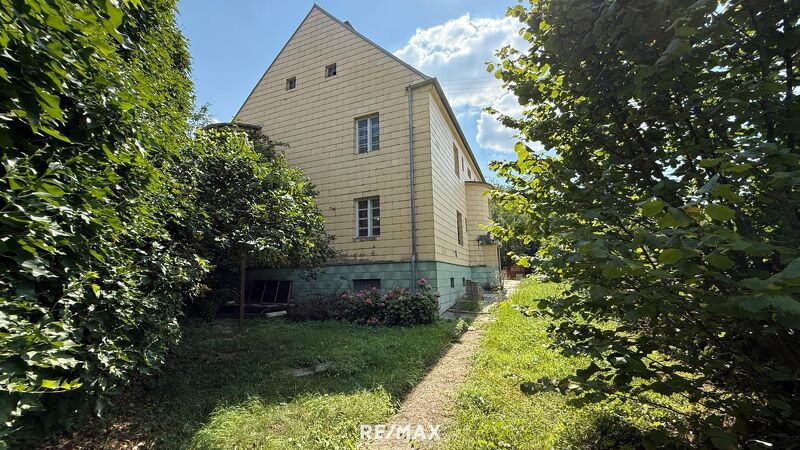 Mehrfamilienhaus mit großem Potenzial ? perfekt für Anleger oder große Familien