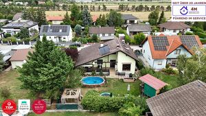 Einfamilienhaus ? saniert & hell, mit Ausbau?Potenzial