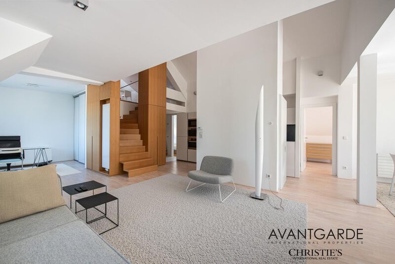 Charmante Dachgescho&szlig;wohnung mit Galerie und 2 Terrassen