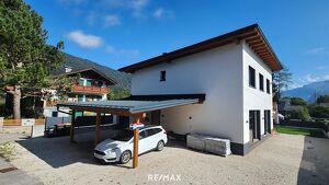Neuwertiges Einfamilienhaus in sonniger Siedlungslage ? Wohnen mit Komfort und Qualität