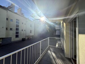 Traumhafte 3-Zimmer-Eigentumswohnung, Erstbezug nach Sanierung // Fantastic 3-room condominium, first occupancy after renovation in //