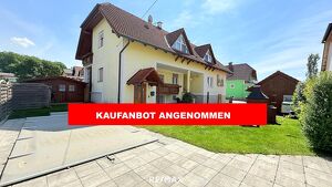 ANLEGEROBJEKT - Zweifamilienhaus mit Swimmingpool  KAUFANBOT ANGENOMMEN