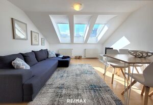 Charmante Dachwohnung für Genießer & Stadtmenschen