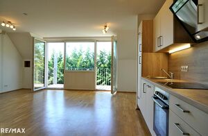 Moderne 1-Zimmerwohnung mit Balkon, Bj 2017, Renovierungsarbeiten notwendig ? attraktiver Preis!