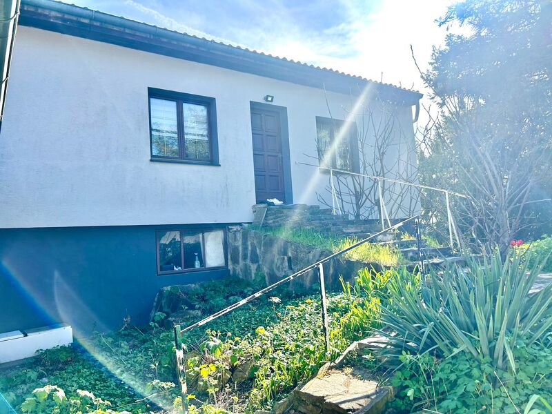 Natur trifft Komfort ? Zwei Häuser, ein Zuhause